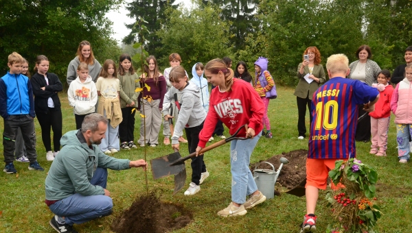 101 let naší školy