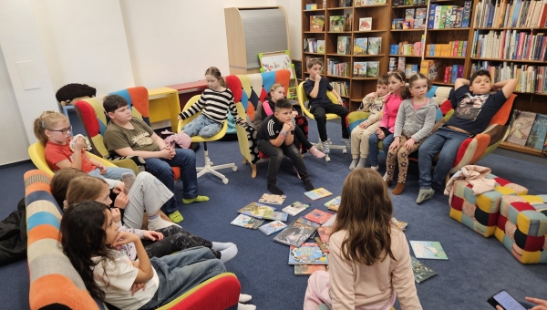 Městská knihovna a Zámecká lékarna v Třeboni